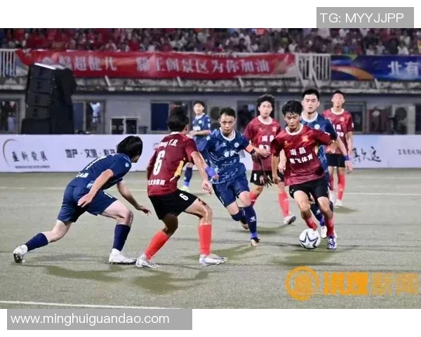 地摊足球明星的精彩瞬间与热血时刻尽在此图集展示