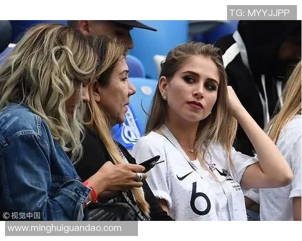 足球明星太太团的精彩人生与梦想追逐之旅电影揭秘